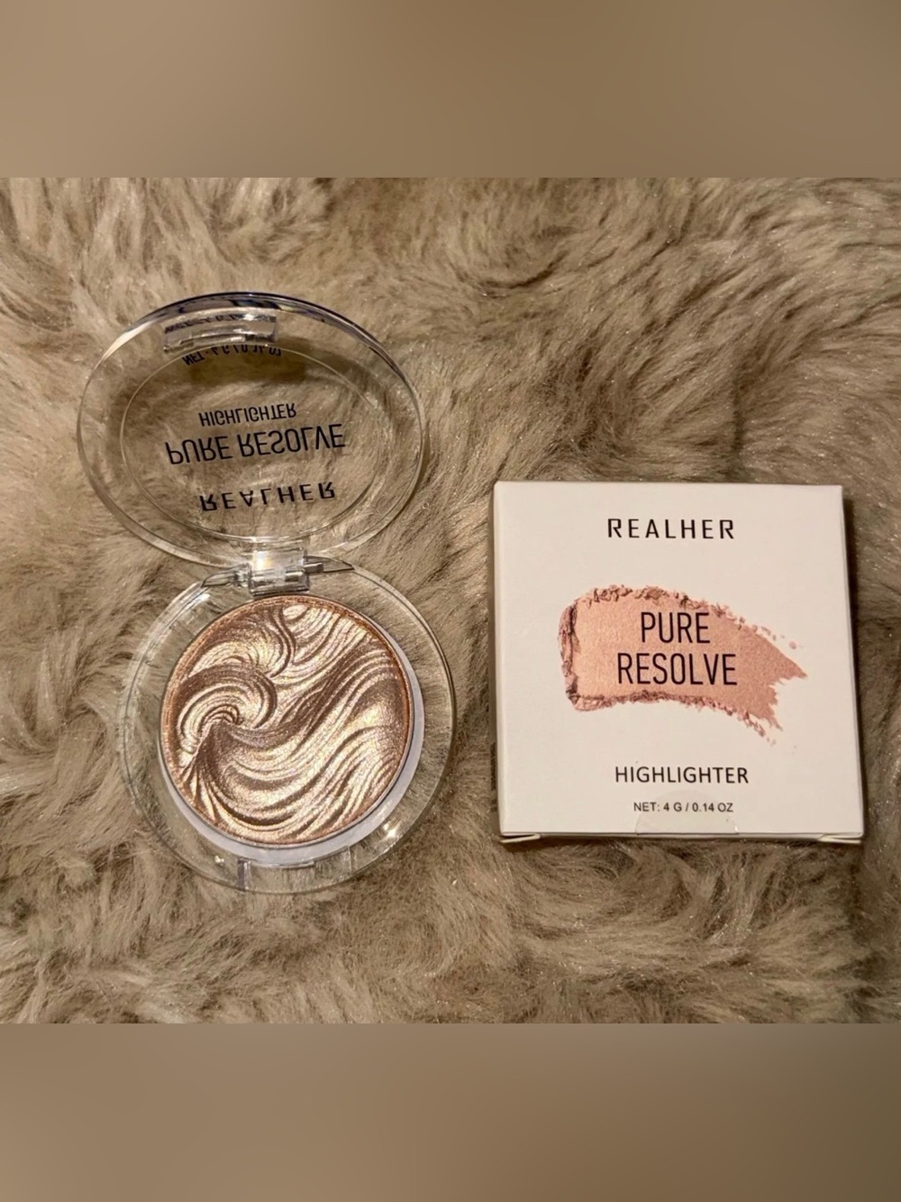 REALHER Pure Resolve Pressed Powder Highlighter: Champagne (4g / 0.14 oz)